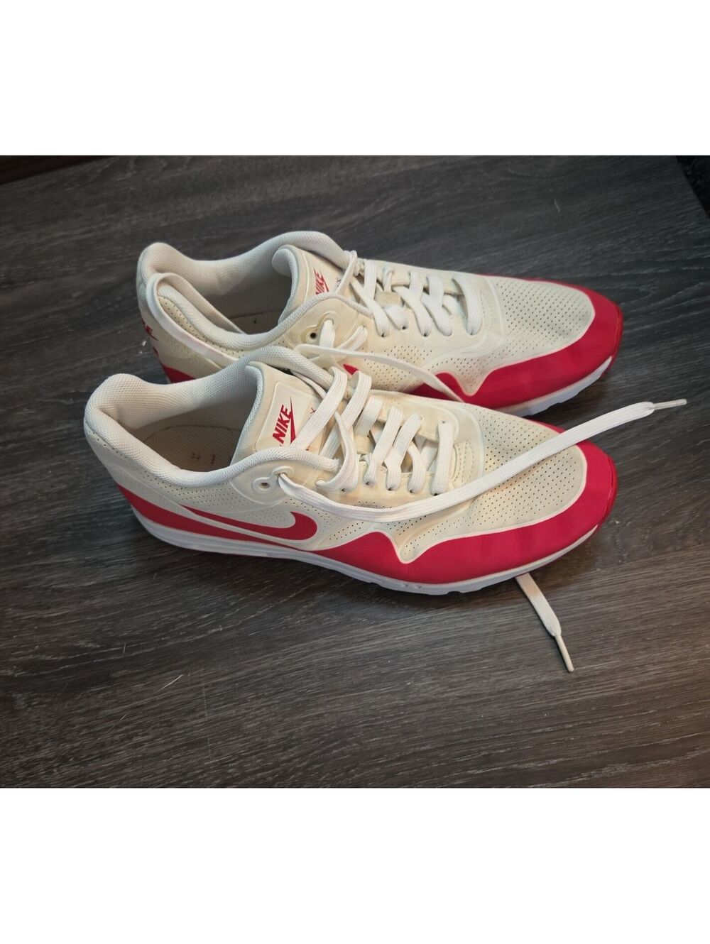 Nike Air Max1 Ultra Moire Women's 9.5 White Red 704995-102 Running Shoes Sneaker